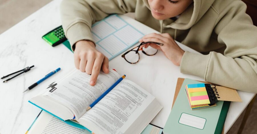 How to Write the Best Statement of Purpose for MBA in France (No.1 Format and Sample SOP for MBA Abroad)? 1 statement of purpose for mba in france 1